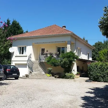 Superb Contemporary 3 Bed Villa *
