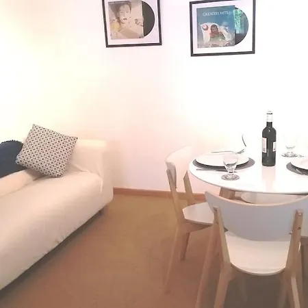 Superb Contemporary 3 Bed Cancon