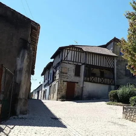 Superb Contemporary 3 Bed *