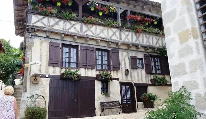 Superb Contemporary 3 Bed Cancon