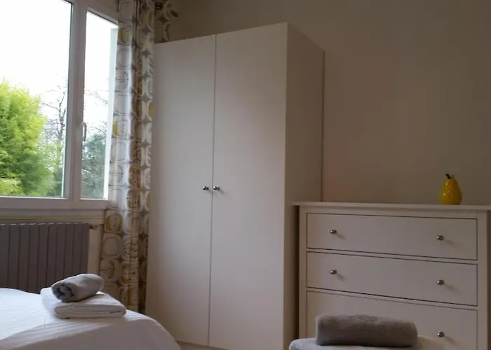 Villa Superb Contemporary 3 Bed