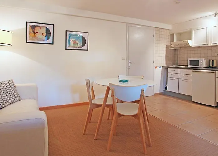 Villa Superb Contemporary 3 Bed